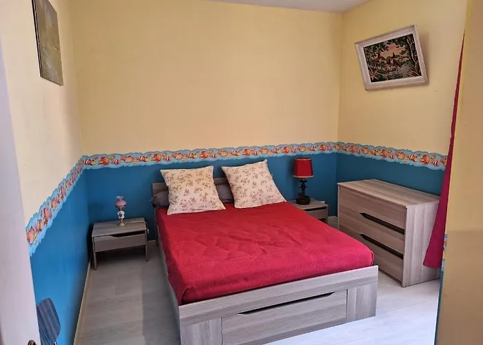 La Maison D'ecole Le Gué-de-Velluire